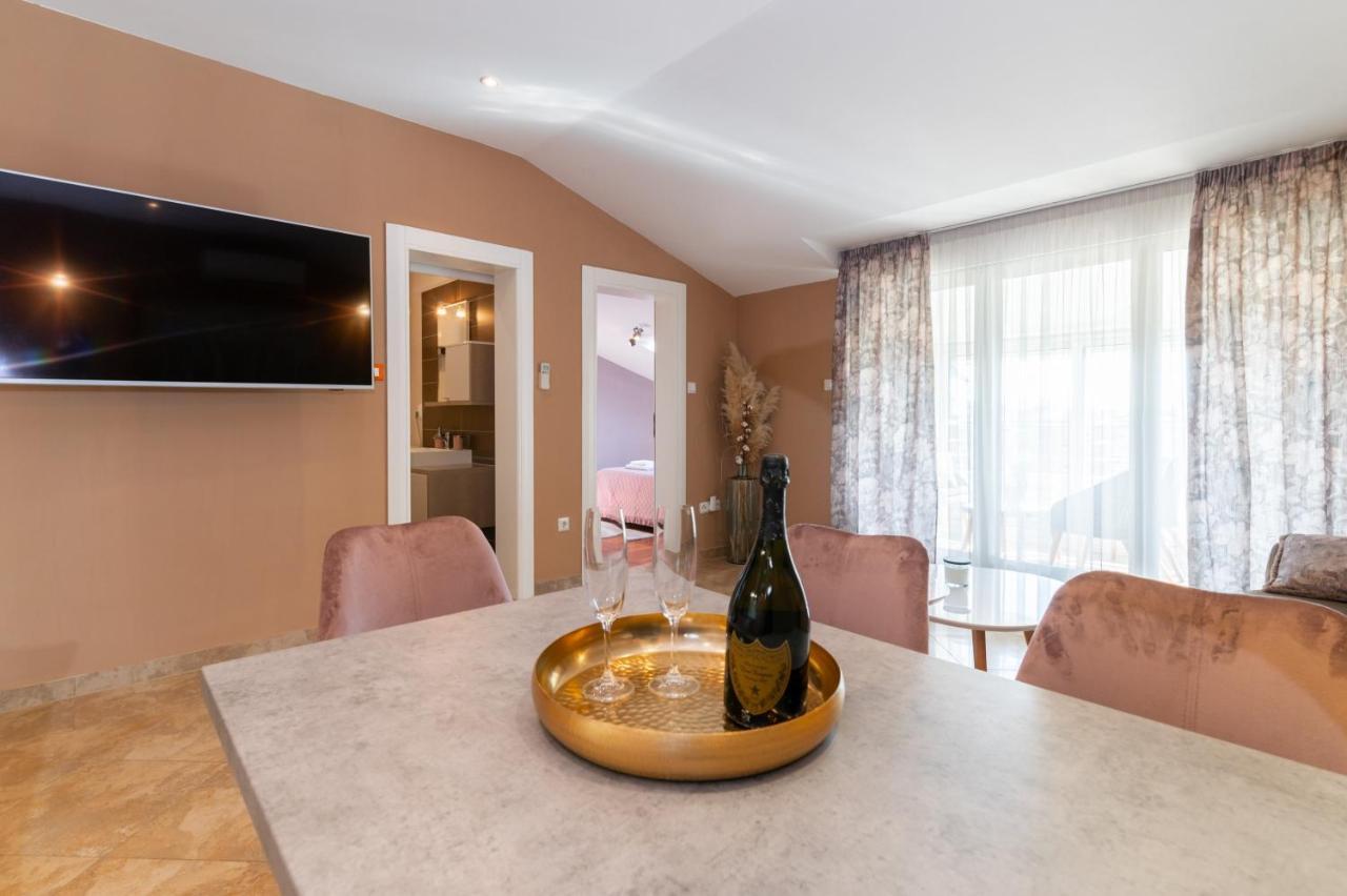 Apartment Deluxe Bambi With Panoramic View Zadar